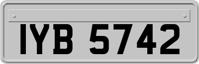 IYB5742