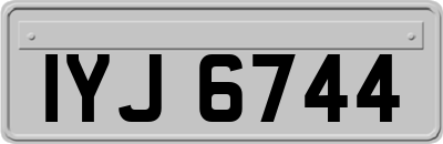 IYJ6744