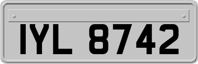 IYL8742