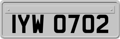 IYW0702