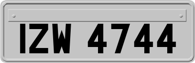 IZW4744