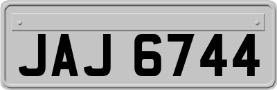 JAJ6744