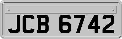 JCB6742