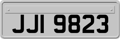 JJI9823