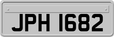 JPH1682