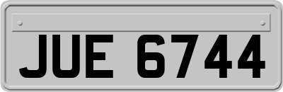 JUE6744