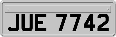 JUE7742