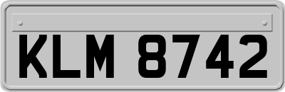 KLM8742
