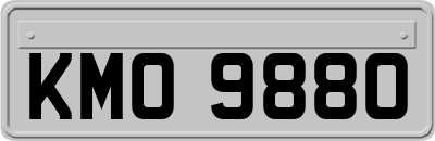 KMO9880