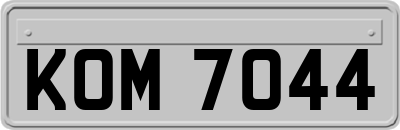 KOM7044