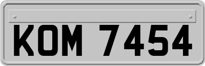 KOM7454