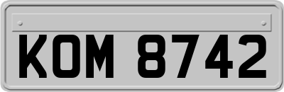 KOM8742