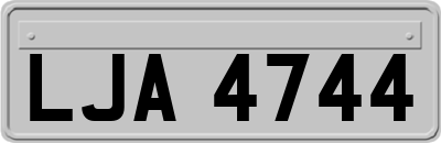 LJA4744