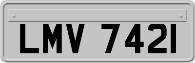 LMV7421