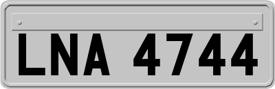 LNA4744