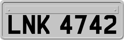 LNK4742