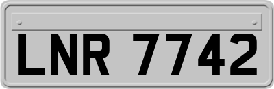 LNR7742