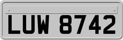 LUW8742