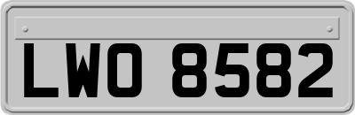 LWO8582