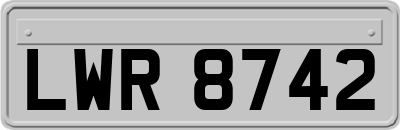 LWR8742