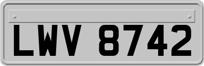 LWV8742