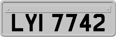 LYI7742
