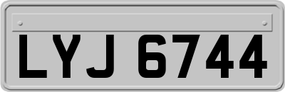 LYJ6744