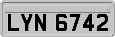 LYN6742