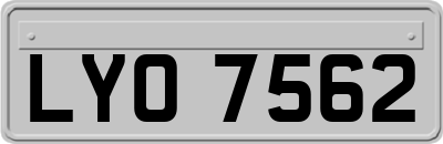 LYO7562