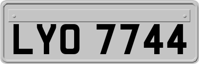 LYO7744