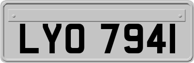 LYO7941