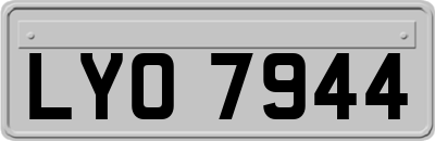 LYO7944