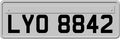 LYO8842