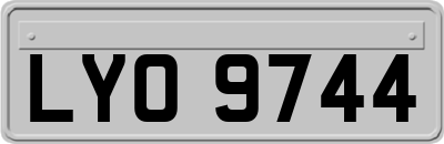 LYO9744