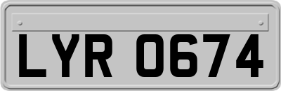 LYR0674