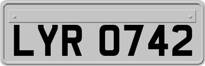 LYR0742