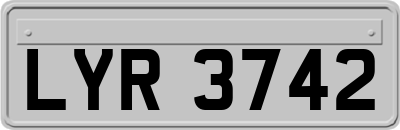 LYR3742
