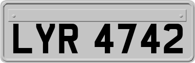 LYR4742