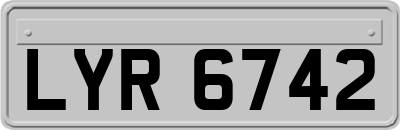 LYR6742