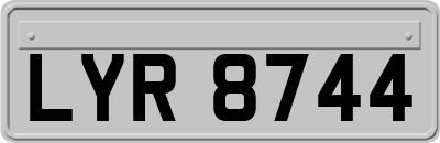 LYR8744