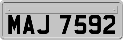 MAJ7592