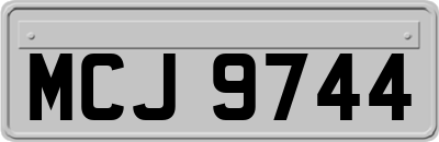 MCJ9744