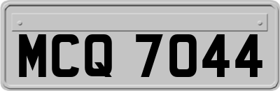 MCQ7044
