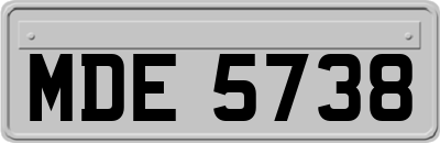 MDE5738