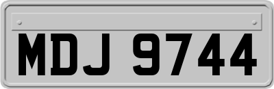 MDJ9744