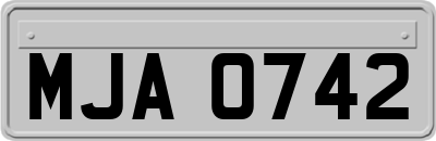 MJA0742