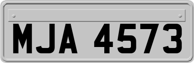 MJA4573
