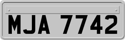 MJA7742