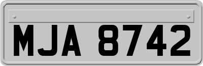 MJA8742