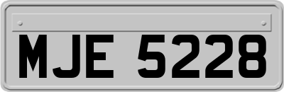 MJE5228